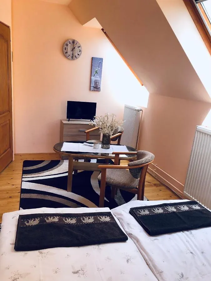 Agnes Vendeghaz Apartment Eger