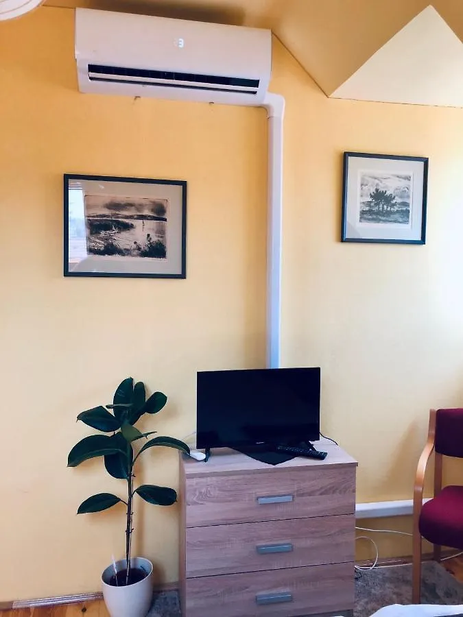 Agnes Vendeghaz Apartment Eger