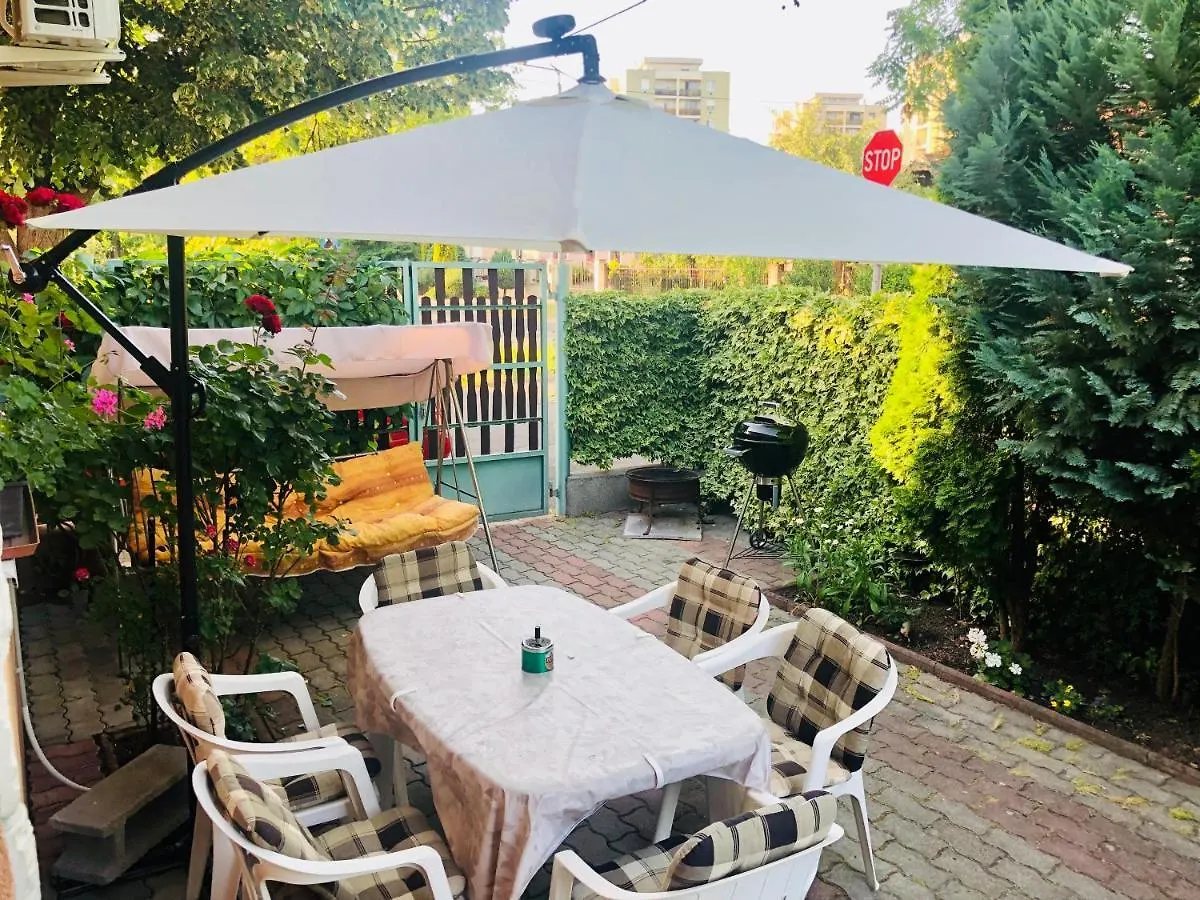 Agnes Vendeghaz Apartment Eger